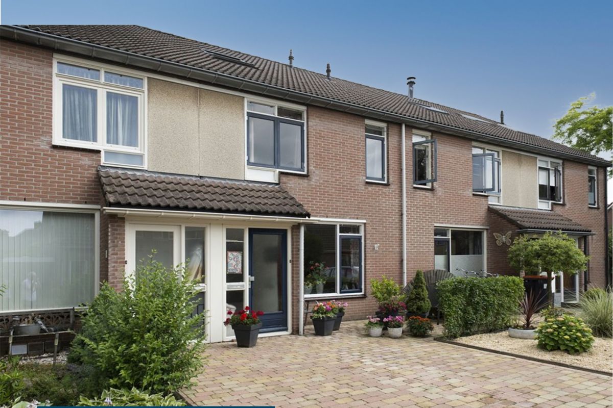 Charlotte Kohlerstraat 63